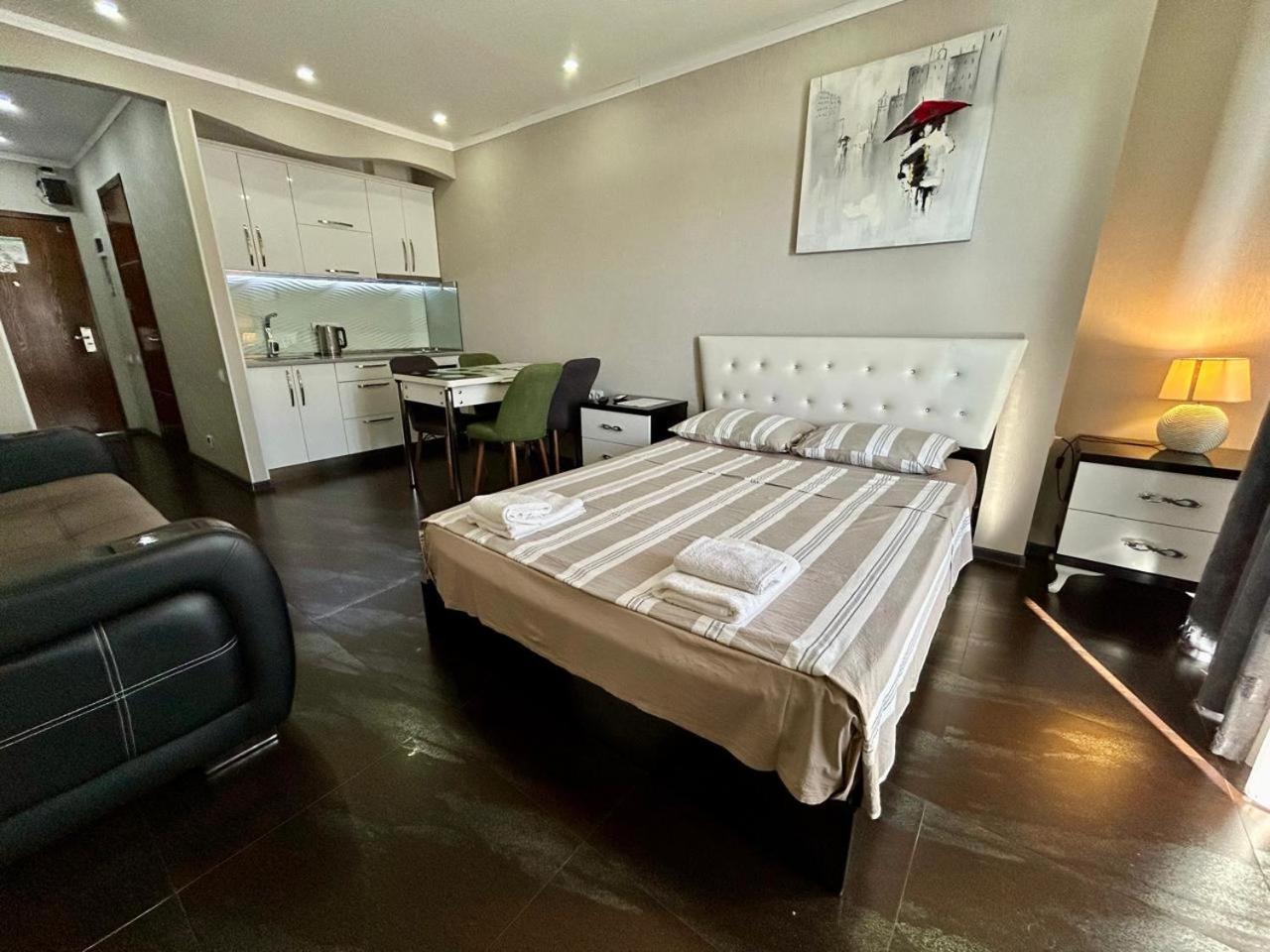 The Blue Perl 3 Apartment บาทูมิ ภายนอก รูปภาพ