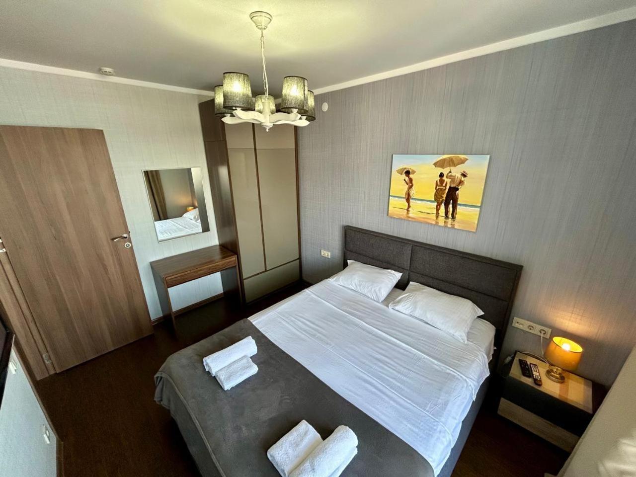 The Blue Perl 3 Apartment บาทูมิ ภายนอก รูปภาพ