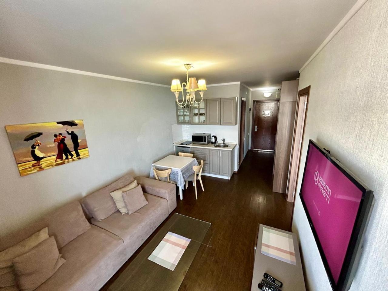 The Blue Perl 3 Apartment บาทูมิ ภายนอก รูปภาพ